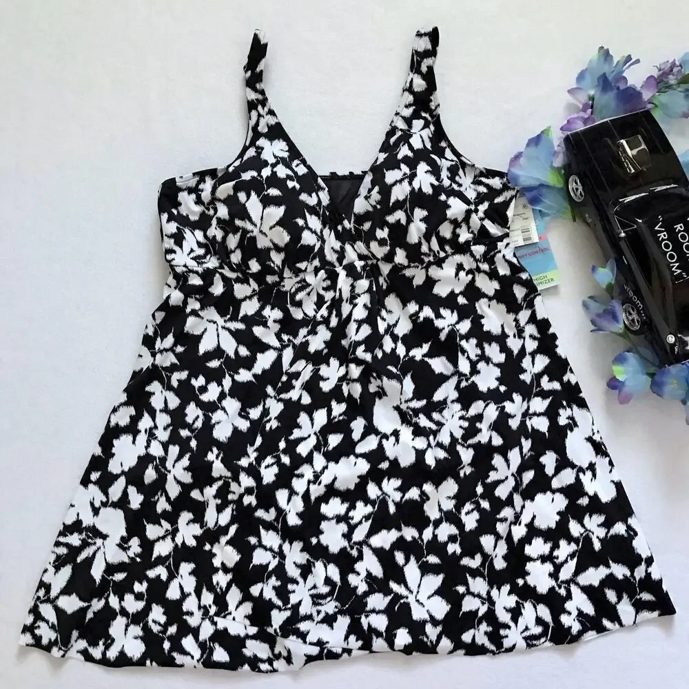 Swim Solutions NWT Tummy Control Flyaway Swimdress Women 20W - Picture 2 of 11
